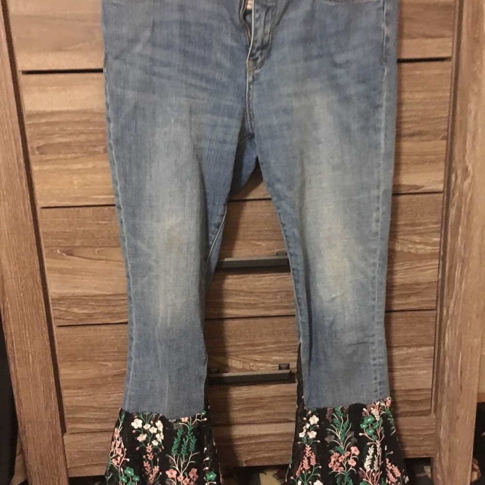 Pilcro jeans with embroidered hem